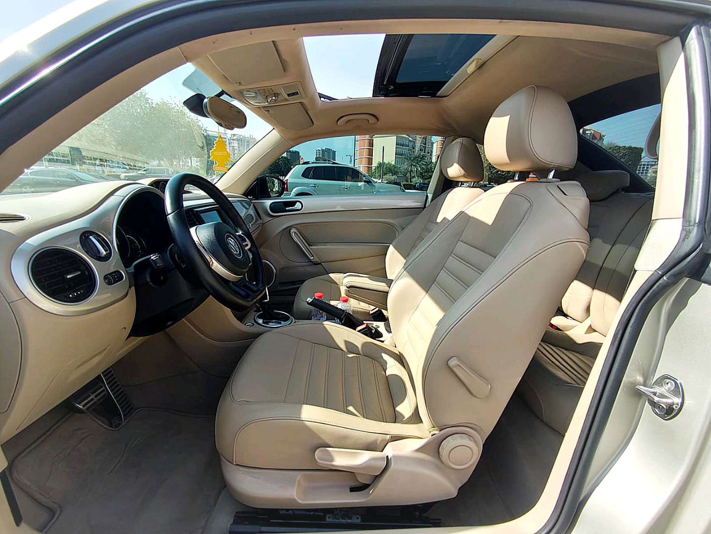 Volkswagen Beetle 2016
